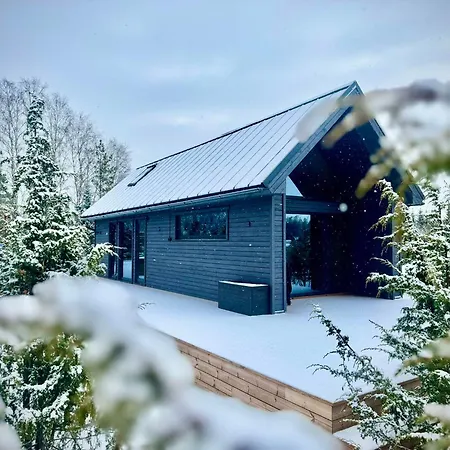 Sadama With Private Mini Villa Heltermaa