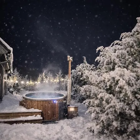 Sadama With Private Mini Villa