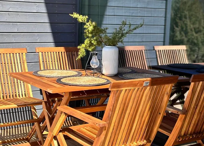 Villa Sadama With Private Mini