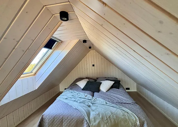 Sadama With Private Mini Villa Heltermaa