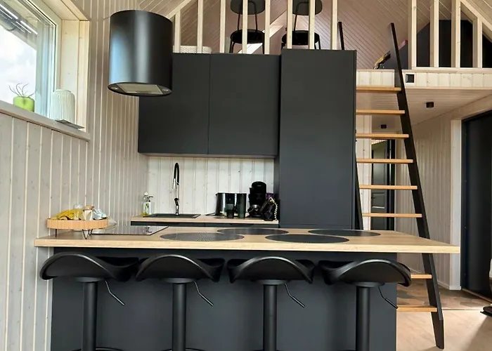 Sadama With Private Mini Villa Heltermaa