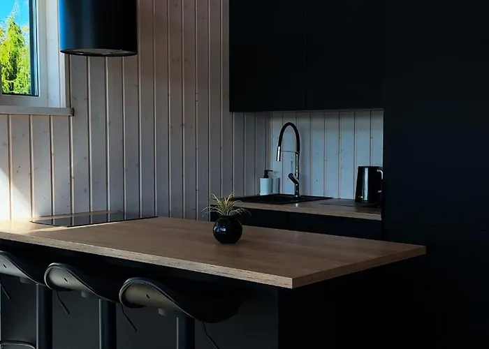 Villa Sadama With Private Mini *